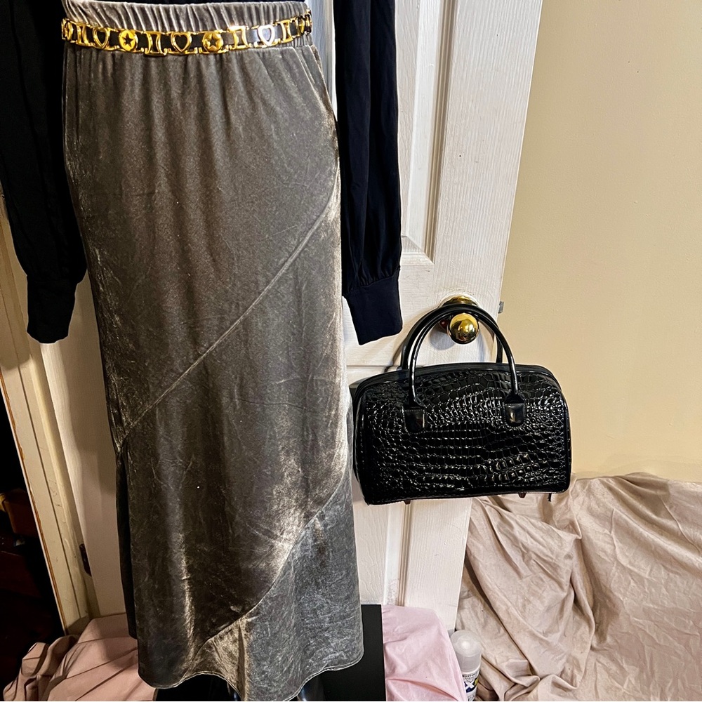 Front Row Shop Womens Gray Bias Asymmetric Cut Velvet Midi Boho Casual Skirt M/L - Picture 3 of 11